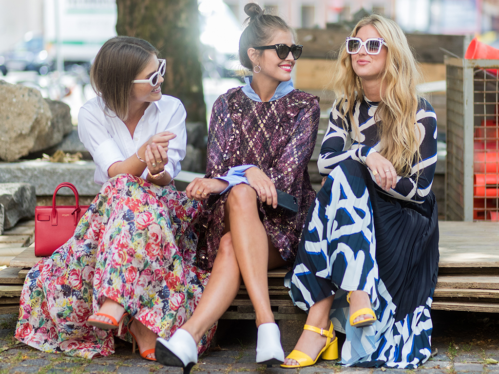 It's National Girlfriend Day: Here's How to Spend It (& What to Wear)