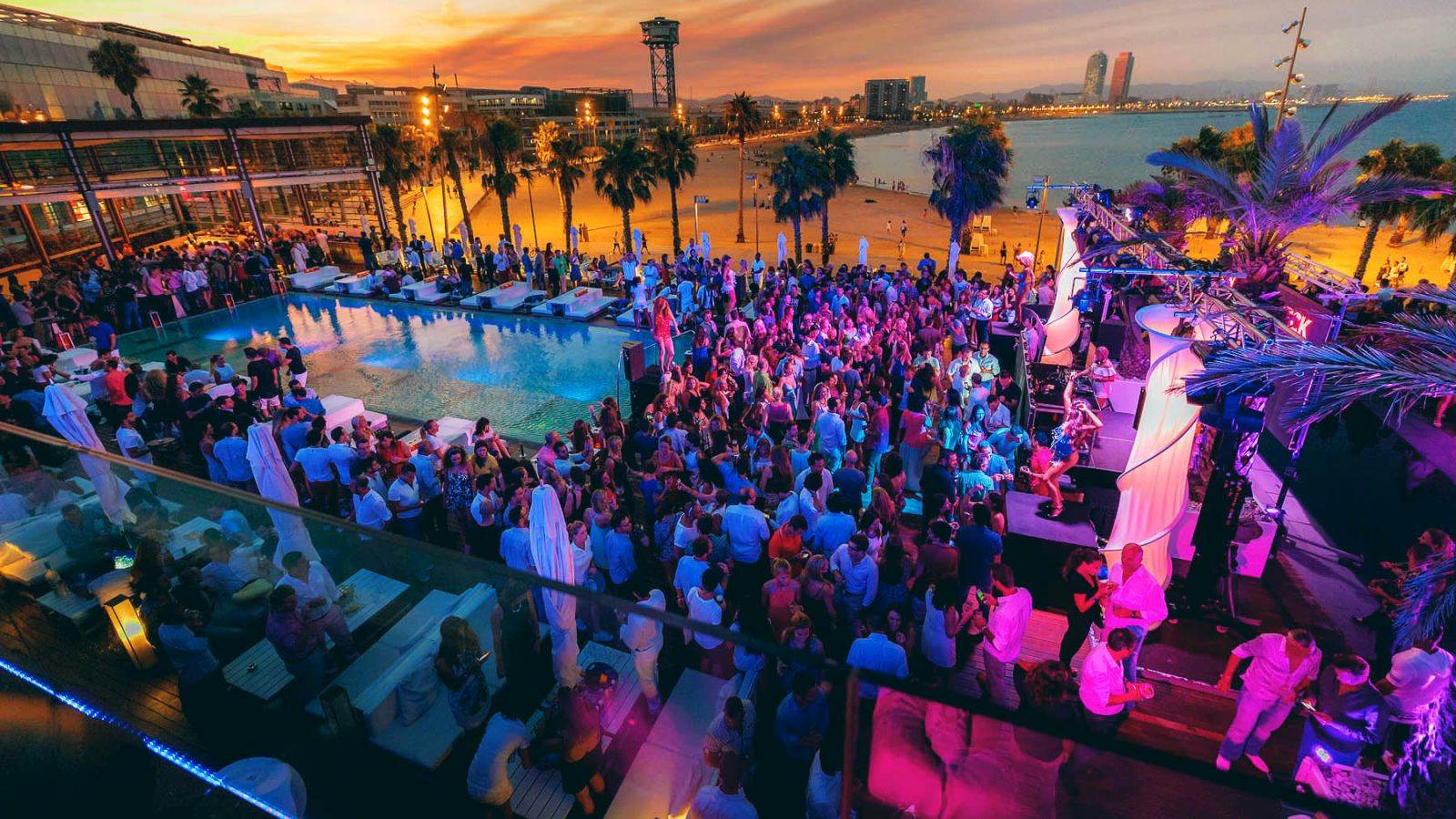 Chase the Music: Your Guide to the W Hotels Wake Up Call Concert Series