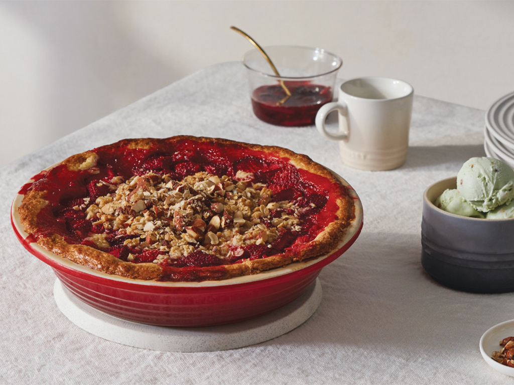 This Pie Recipe from Le Creuset Will Go Down in Holiday History